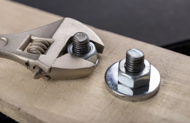 Condição e soluções de travamento de peças padrão de aço inoxidável